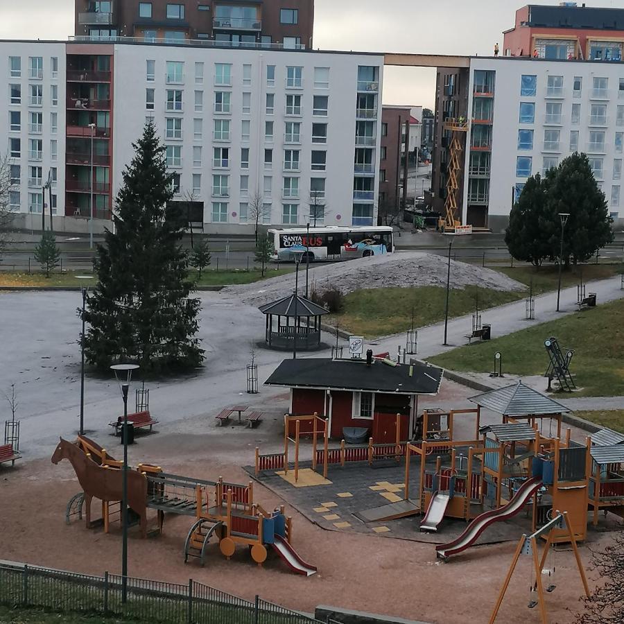 Peaceful City Centre Apartment Рованиеми Екстериор снимка