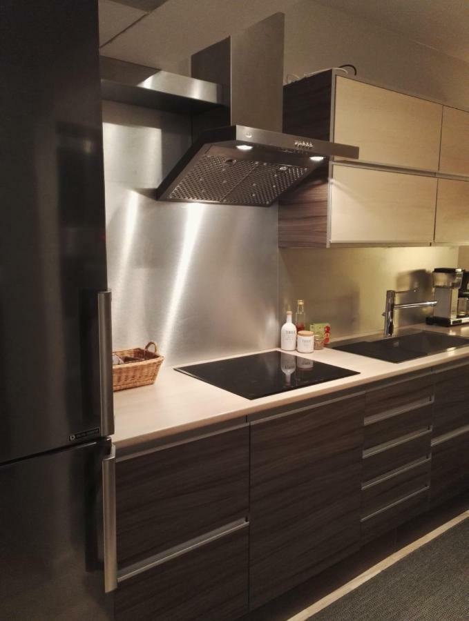 Peaceful City Centre Apartment Рованиеми Екстериор снимка